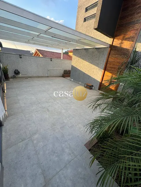 Foto 3 de Casa com 3 quartos à venda, 257m2 em Sarzedo - MG