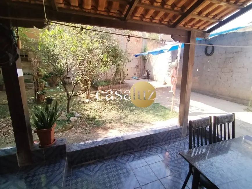 Foto 9 de Casa com 3 quartos à venda, 360m2 em Sarzedo - MG