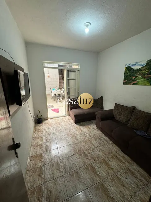 Foto 9 de Casa com 4 quartos à venda, 180m2 em Duque de Caxias, Betim - MG