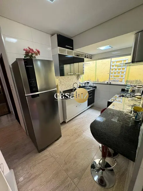 Foto 8 de Casa com 3 quartos à venda, 280m2 em Sarzedo - MG