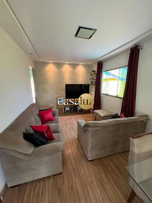 Foto 6 de Casa com 3 quartos à venda, 280m2 em Sarzedo - MG