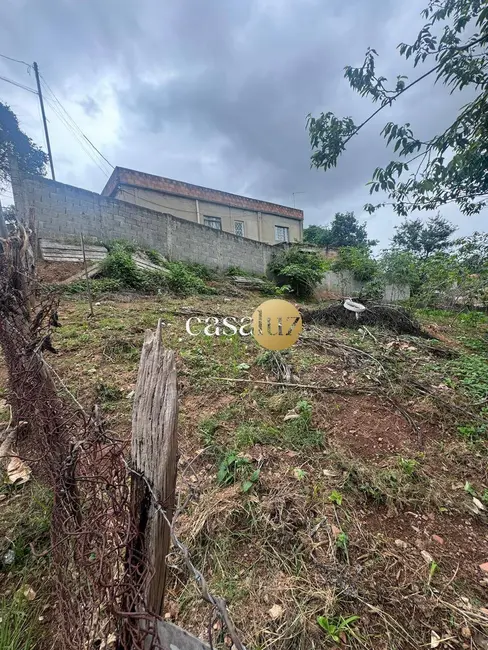 Foto 6 de Terreno / Lote à venda, 360m2 em Sarzedo - MG