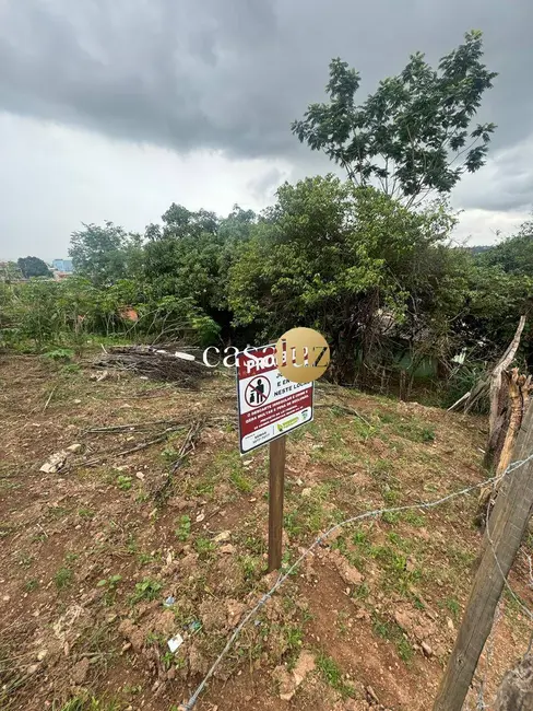 Foto 3 de Terreno / Lote à venda, 360m2 em Sarzedo - MG