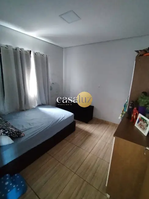 Foto 6 de Casa com 2 quartos à venda, 300m2 em Sarzedo - MG