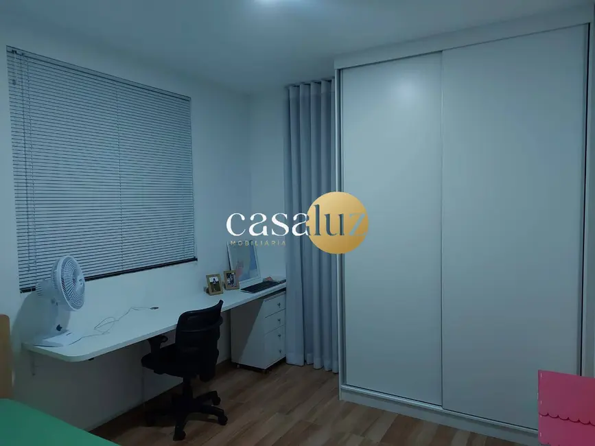 Foto 9 de Casa com 2 quartos à venda, 149m2 em Sarzedo - MG