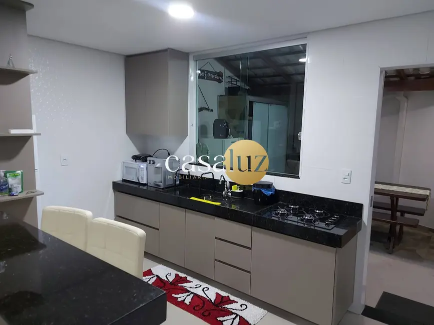 Foto 5 de Casa com 2 quartos à venda, 149m2 em Sarzedo - MG