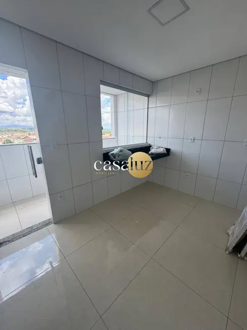 Foto 4 de Apartamento com 3 quartos à venda, 80m2 em Sarzedo - MG