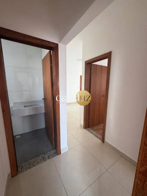 Foto 5 de Apartamento com 3 quartos à venda, 80m2 em Sarzedo - MG