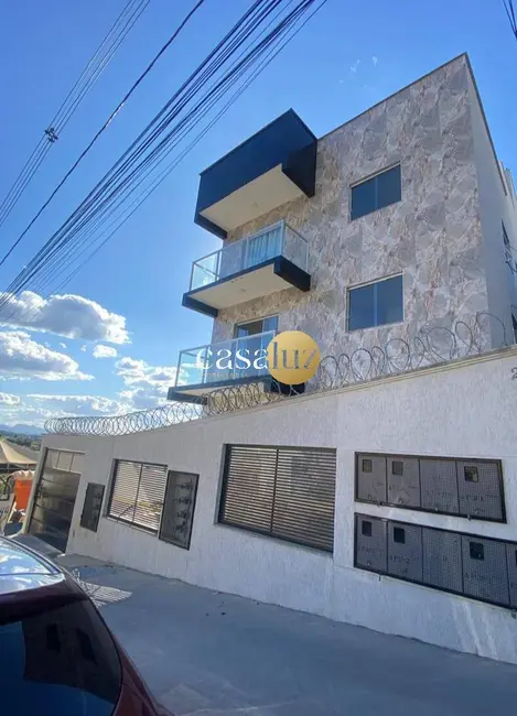 Foto 1 de Cobertura com 3 quartos à venda, 130m2 em Sarzedo - MG