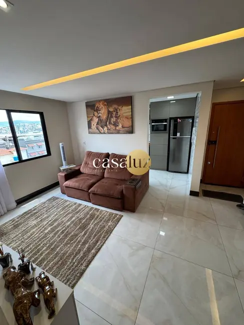 Foto 2 de Apartamento com 2 quartos à venda em Contagem - MG