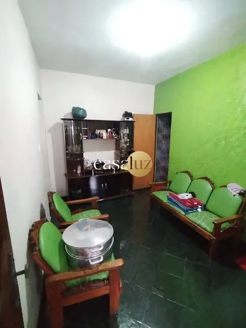 Casa com 3 quartos à venda, 285m2 em Itaipu (Barreiro), Belo Horizonte - MG - imagem 3 Foto 3 de Casa com 3 quartos à venda, 285m2 em Itaipu (Barreiro), Belo Horizonte - MG