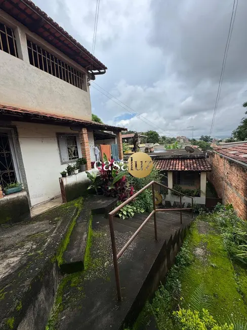 Foto 2 de Casa com 2 quartos à venda, 360m2 em Sarzedo - MG