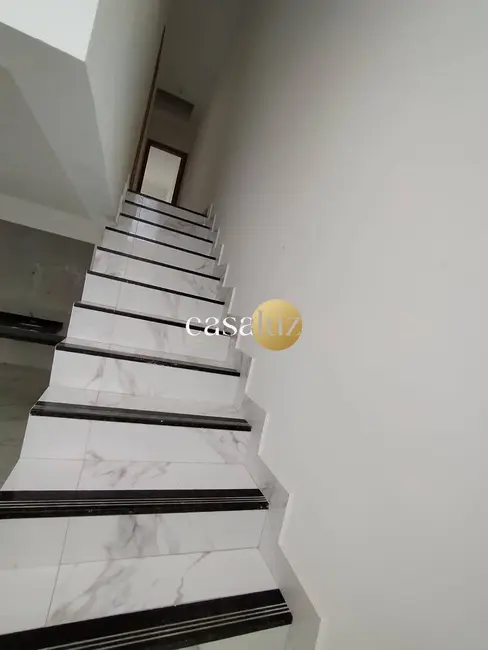 Foto 4 de Casa com 3 quartos à venda, 180m2 em Sarzedo - MG