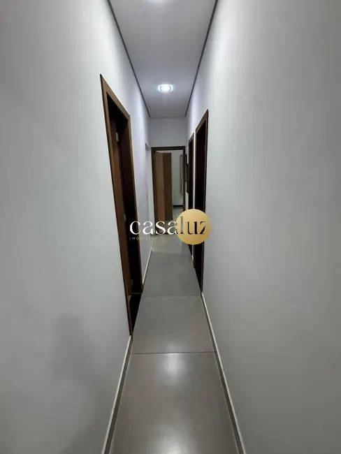Foto 5 de Casa com 3 quartos à venda, 250m2 em Sarzedo - MG