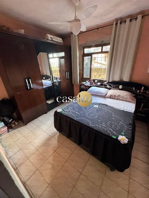 Foto 2 de Casa com 3 quartos à venda, 104m2 em Sarzedo - MG