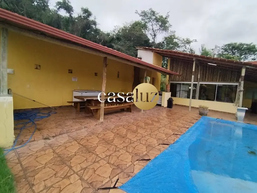 Foto 1 de Sítio / Rancho com 3 quartos à venda, 1000m2 em Esmeraldas - MG