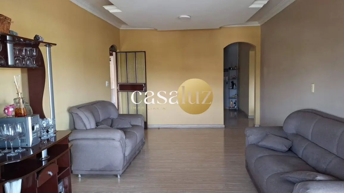 Foto 2 de Casa com 3 quartos à venda, 404m2 em Contagem - MG