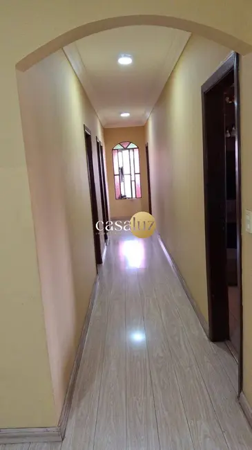 Foto 4 de Casa com 3 quartos à venda, 404m2 em Contagem - MG