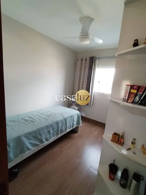 Casa com 3 quartos à venda, 143m2 em Sarzedo - MG - imagem 8 Foto 8 de Casa com 3 quartos à venda, 143m2 em Sarzedo - MG