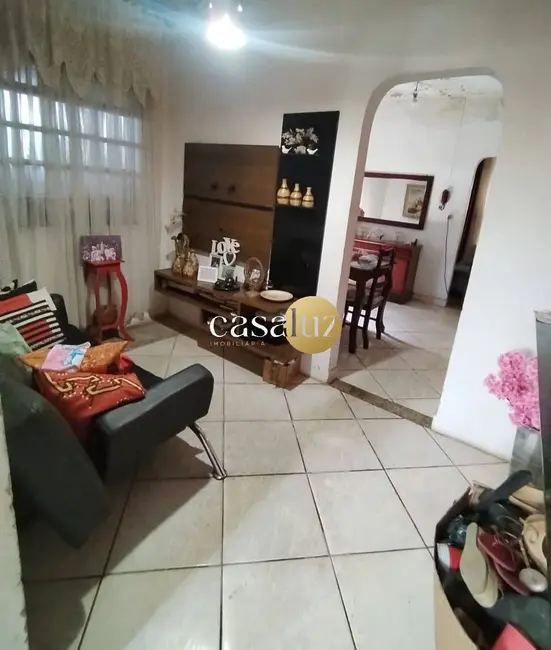 Foto 3 de Casa com 3 quartos à venda, 400m2 em Petrovale, Betim - MG