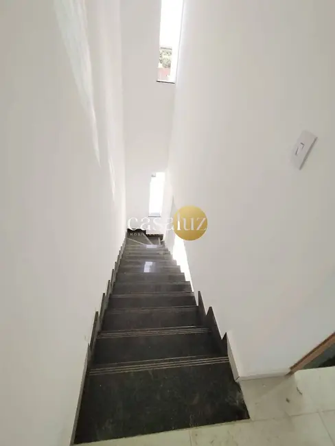 Foto 7 de Casa com 3 quartos à venda, 79m2 em Sarzedo - MG