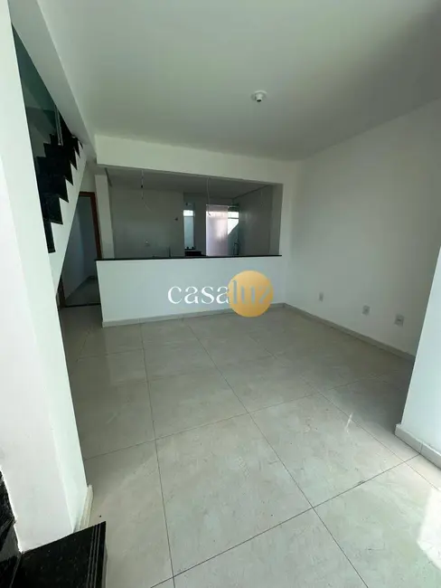 Foto 4 de Casa com 3 quartos à venda, 79m2 em Sarzedo - MG