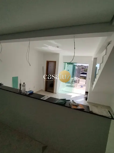 Foto 5 de Casa com 3 quartos à venda, 79m2 em Sarzedo - MG