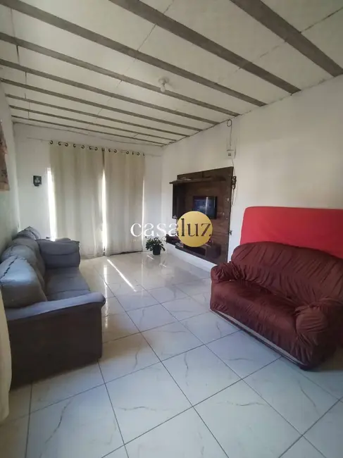 Foto 2 de Casa com 3 quartos à venda, 250m2 em Sarzedo - MG