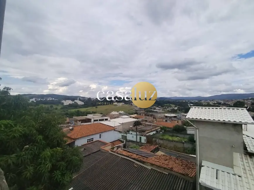 Foto 1 de Apartamento com 2 quartos à venda, 548424m2 em Sarzedo - MG