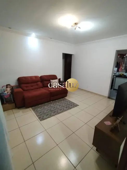 Foto 2 de Apartamento com 2 quartos à venda, 686450m2 em Sarzedo - MG