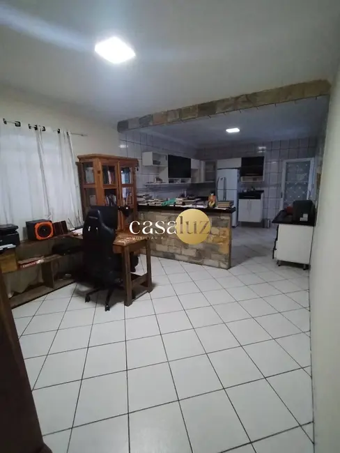 Foto 6 de Casa com 2 quartos à venda, 384m2 em Contagem - MG