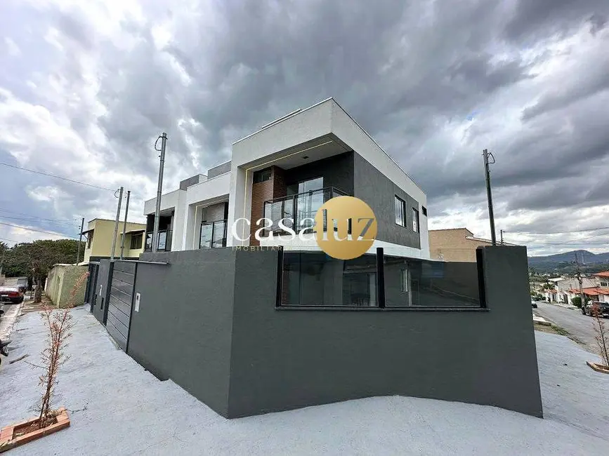 Foto 1 de Casa com 3 quartos à venda, 90m2 em São Pedro, Ibirite - MG