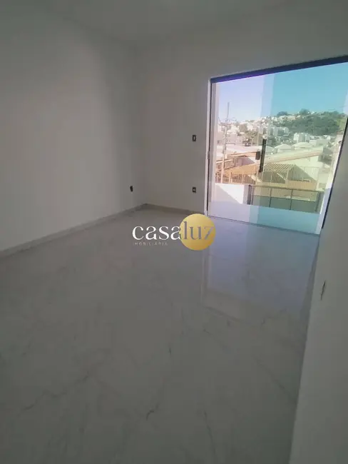 Foto 7 de Casa com 3 quartos à venda, 90m2 em Sarzedo - MG