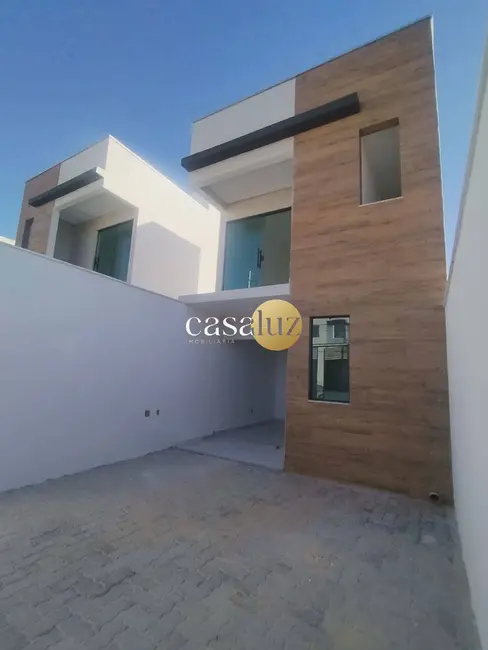 Foto 1 de Casa com 3 quartos à venda, 90m2 em Sarzedo - MG