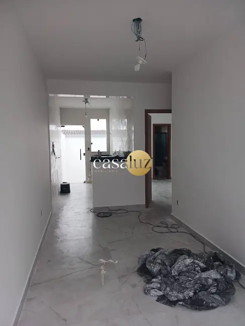 Foto 2 de Casa com 2 quartos à venda, 100m2 em São Pedro, Ibirite - MG