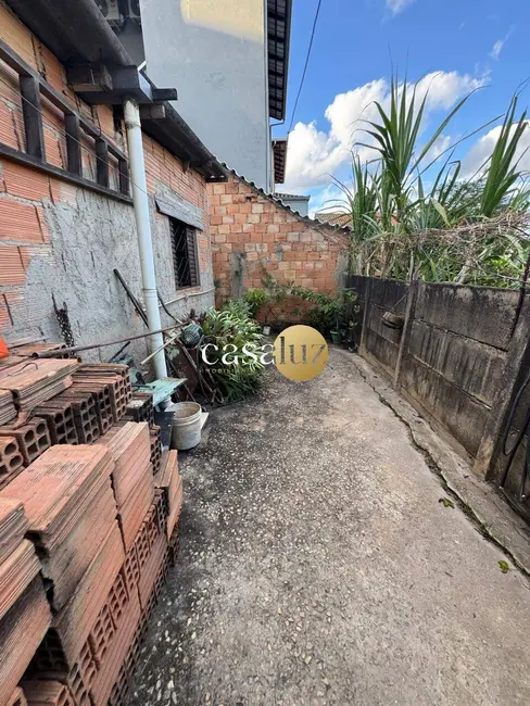 Casa com 2 quartos à venda, 200m2 em Tirol (Barreiro), Belo Horizonte - MG - imagem 9 Foto 9 de Casa com 2 quartos à venda, 200m2 em Tirol (Barreiro), Belo Horizonte - MG