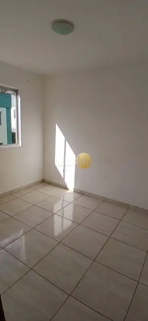 Foto 2 de Apartamento com 3 quartos à venda, 56m2 em Sarzedo - MG