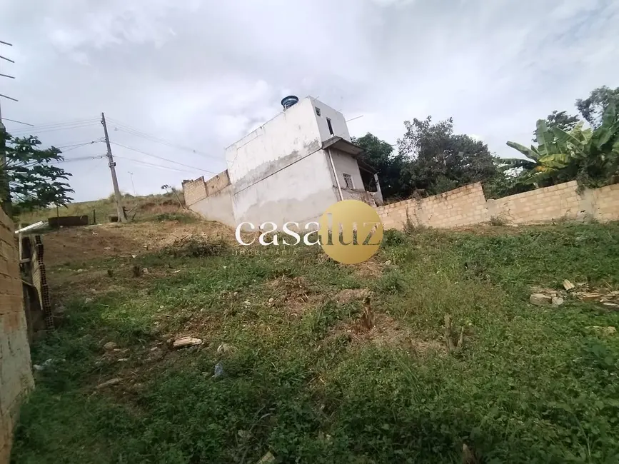 Foto 1 de Terreno / Lote à venda, 330m2 em Sarzedo - MG