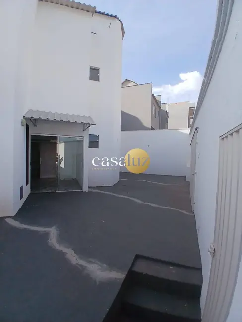 Foto 1 de Casa com 2 quartos à venda, 150m2 em Jardim Monsenhor Horta - 2ª Seção, Ibirite - MG