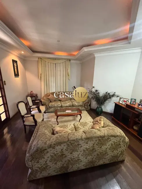 Foto 4 de Chácara com 5 quartos à venda, 4000m2 em Vila Satélite, Sarzedo - MG