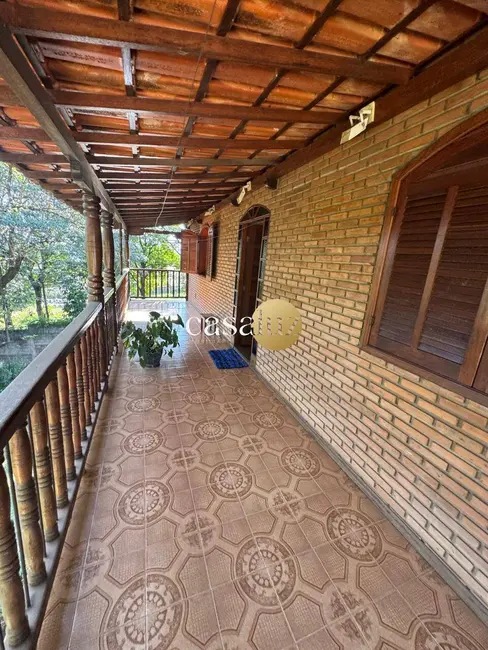 Foto 2 de Chácara com 5 quartos à venda, 4000m2 em Vila Satélite, Sarzedo - MG