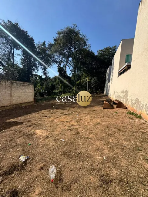 Foto 9 de Terreno / Lote à venda, 1143m2 em Vila Satélite, Sarzedo - MG
