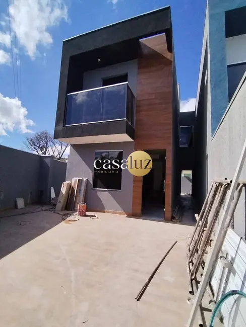 Foto 1 de Casa com 3 quartos à venda, 160m2 em Guanabara (Parque Durval de Barros), Ibirite - MG