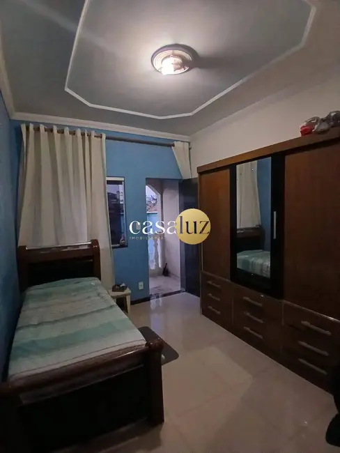 Foto 9 de Casa com 5 quartos à venda, 200m2 em Contagem - MG