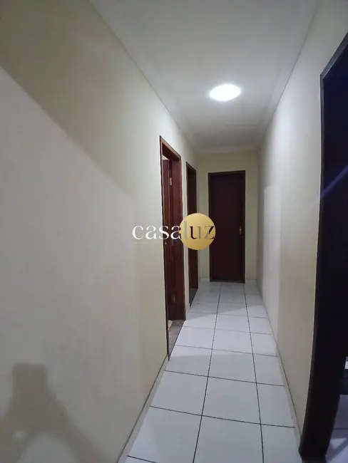 Foto 3 de Casa com 5 quartos à venda, 200m2 em Contagem - MG