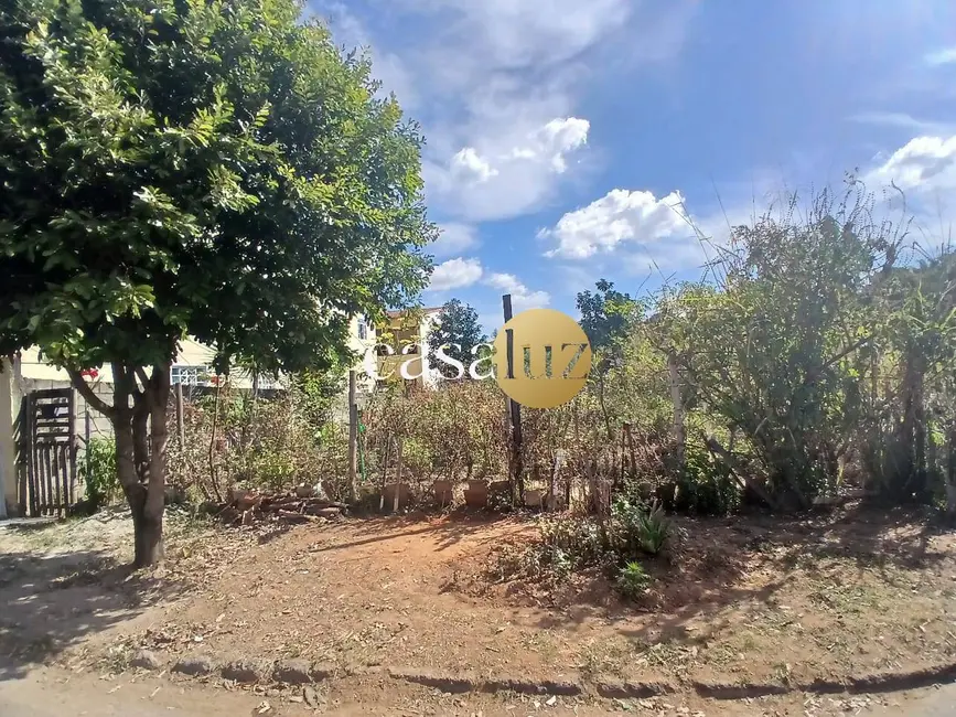 Foto 4 de Terreno / Lote à venda, 360m2 em Sarzedo - MG