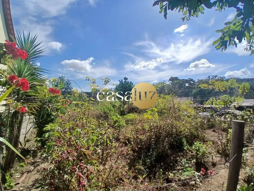Foto 9 de Terreno / Lote à venda, 360m2 em Sarzedo - MG