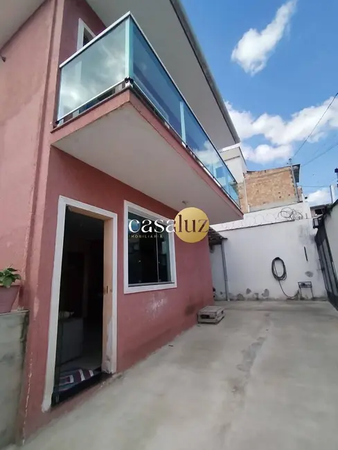 Foto 1 de Casa com 3 quartos à venda, 406m2 em Sarzedo - MG