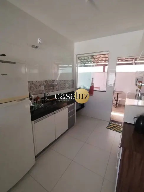 Foto 2 de Casa com 3 quartos à venda, 406m2 em Sarzedo - MG