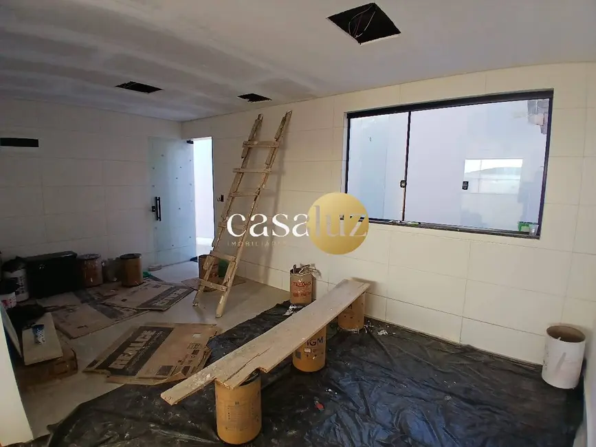 Foto 3 de Casa com 3 quartos à venda, 125m2 em Sarzedo - MG